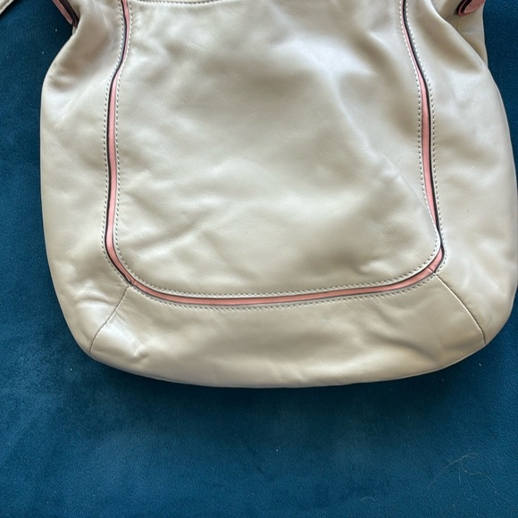 Coach Coral and Beige Shoulder Bag - Picture 3 of 4